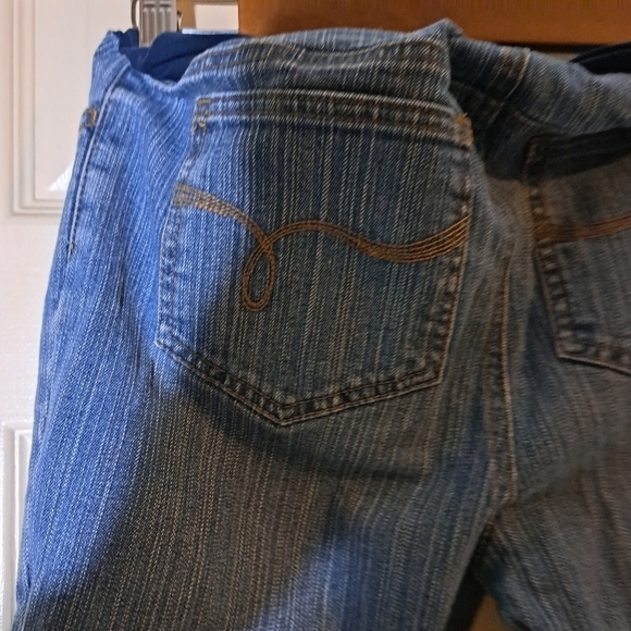 Motherhood Maternity pants size small - Picture 5 of 6